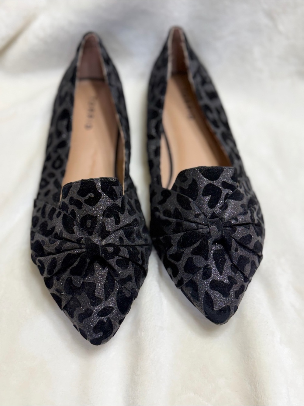 torrid Black Glitter Leopard Print Pointed Toe Knot Flats